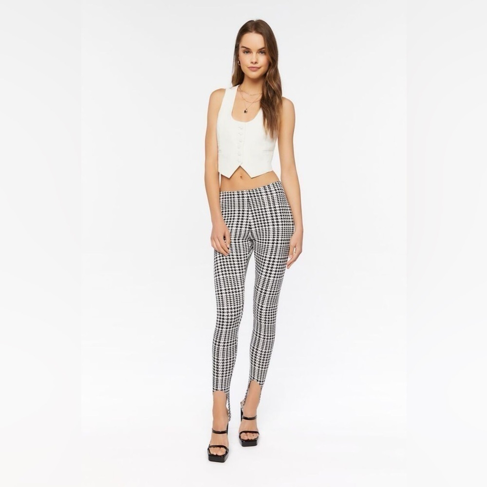 H&M Slim Fit Houndstooth Plaid Check Trousers with Stirrup Hems, Size 8